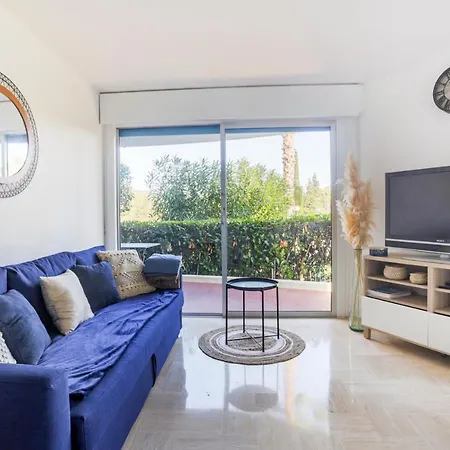 아파트 Agreable 2 Pieces Dans Residence Avec Piscine *